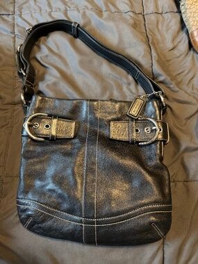 Vintage COACH black leather bag 2000’s
